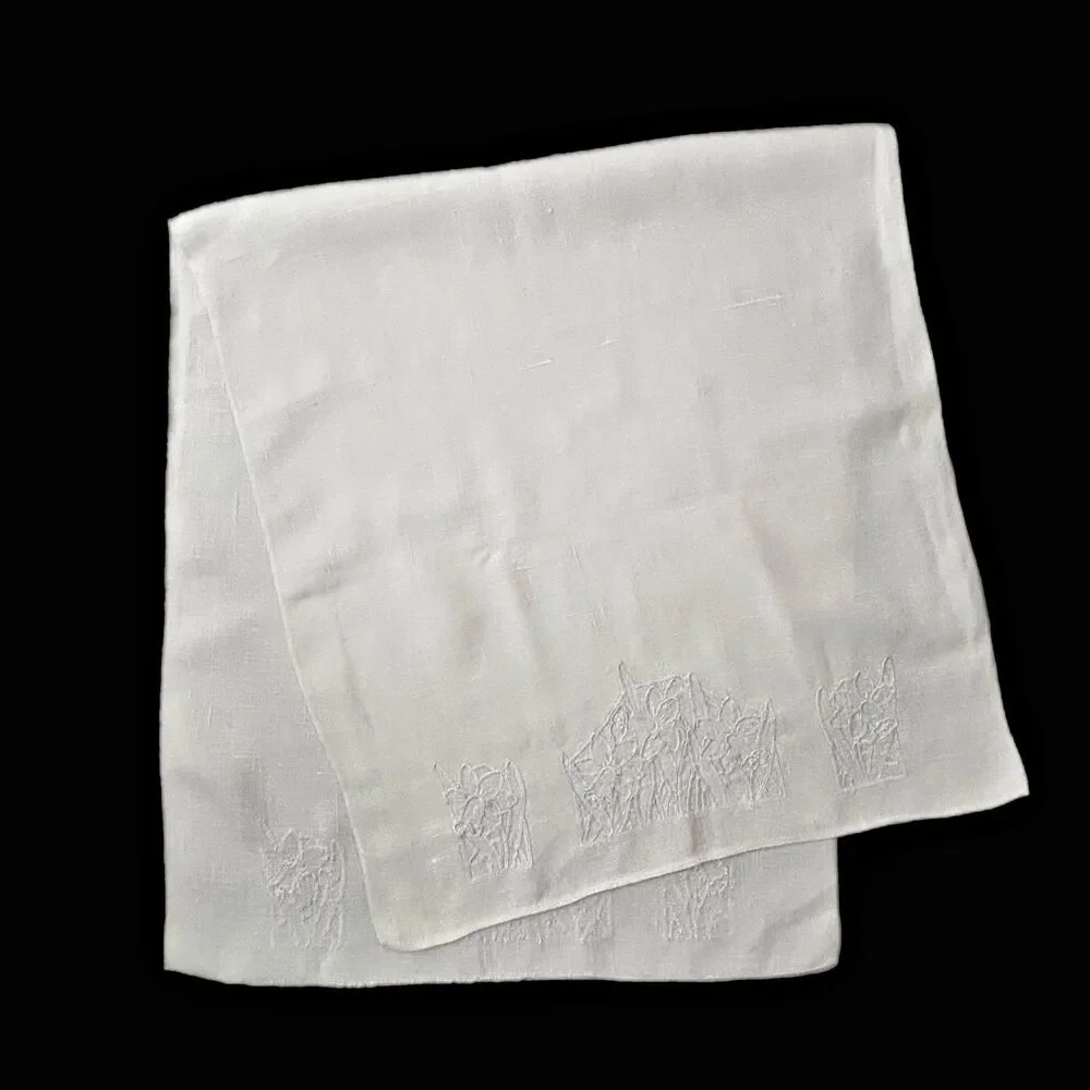 Vintage Cottagecore Linen Embroidered Dresser Scarf Shabby Decor Retro 1950s